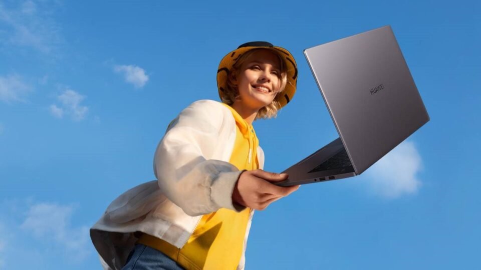 Fiatalokat célozza a Huawei MateBook D15 notebook