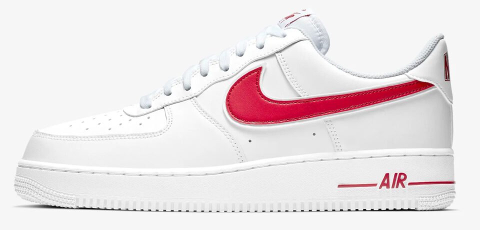 Sneaker – A legdrágább közel 53 millió forintért kelt el