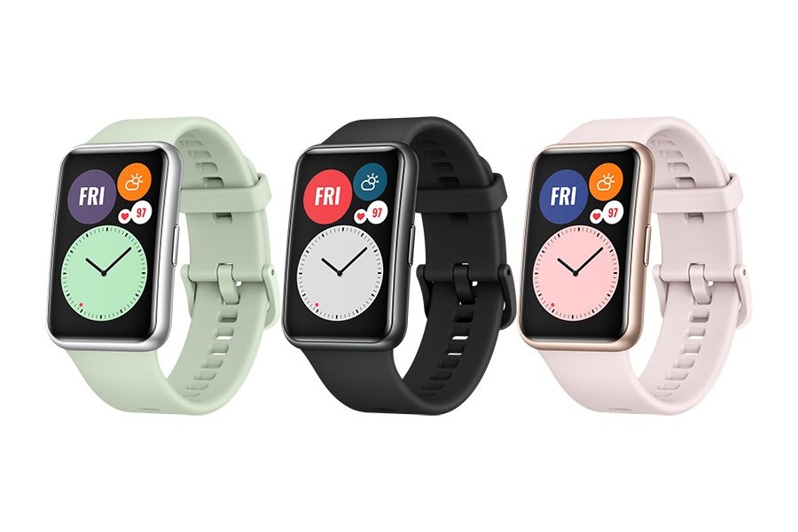 Watch Fit beépített személyi edzővel, véroxigénszint-, és alvásfigyelővel
